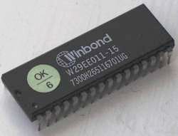Winbond W29EE011-15 Flash ROM